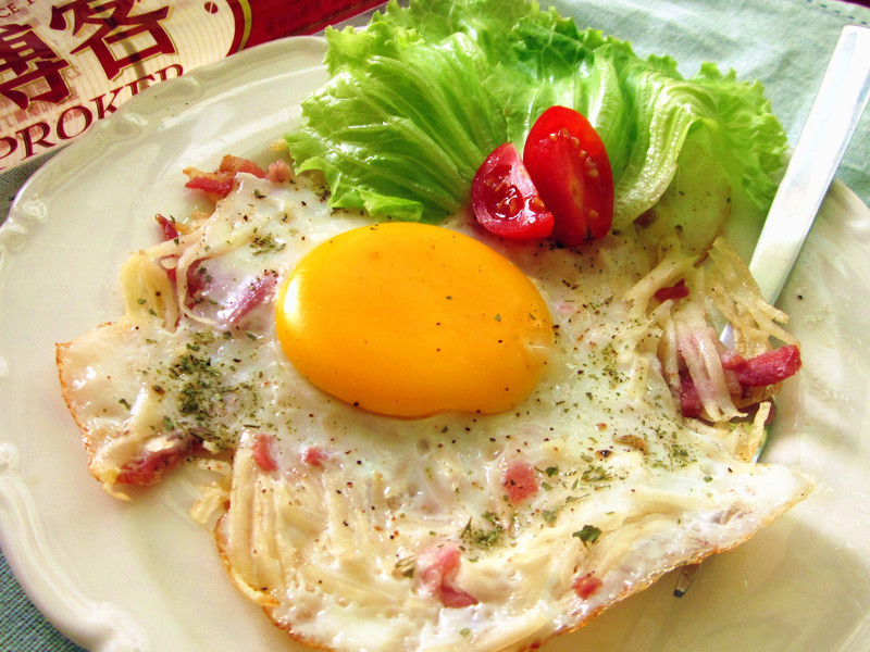 10分钟快速早餐【洋芋培根蛋】的做法