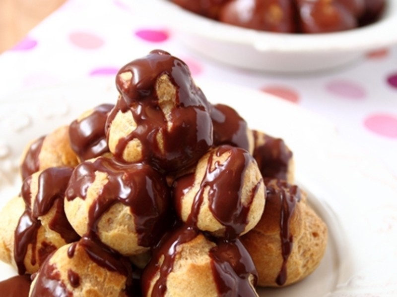 ���˽ڵ��Ҹ��᰸---�ɿ�����ܽ��Profiteroles������