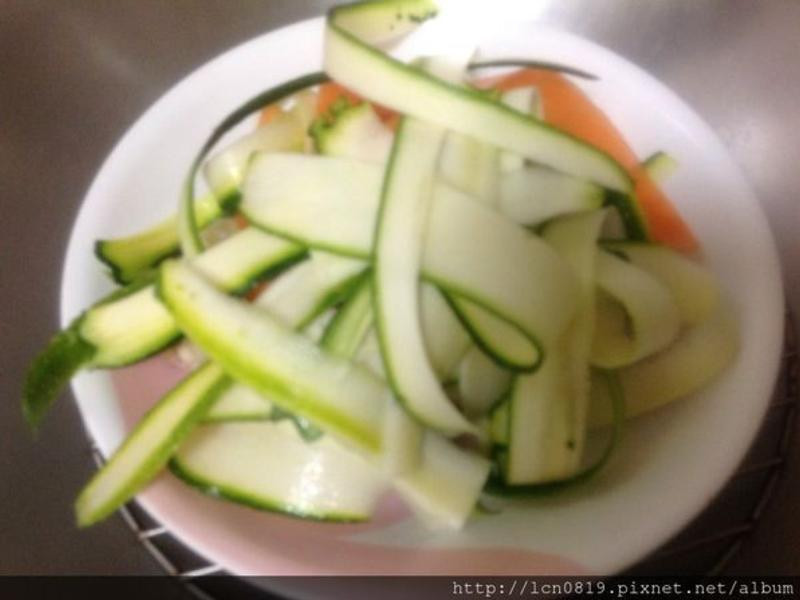 ������ͷ�����ӵ�����