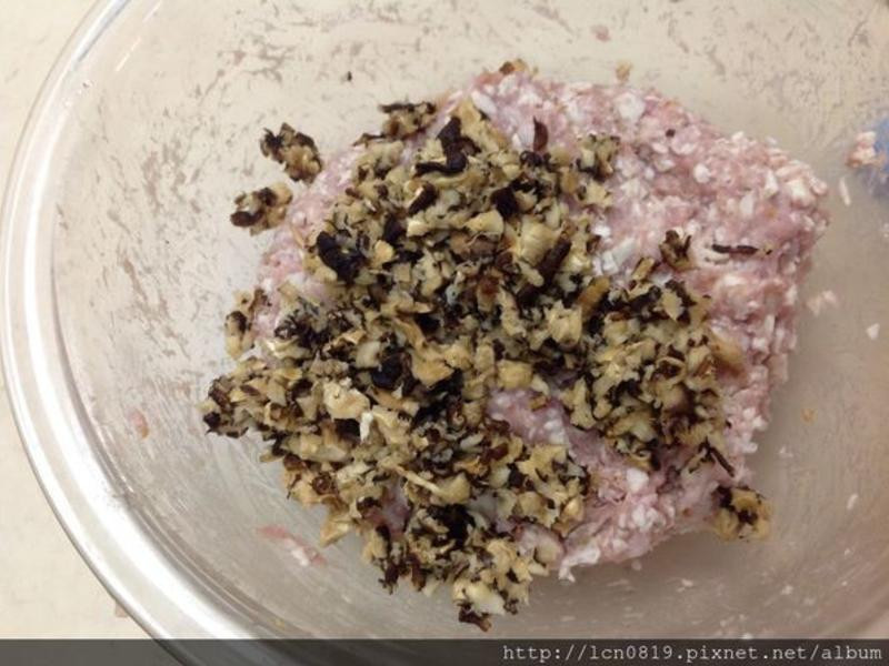 ������ͷ�����ӵ�����