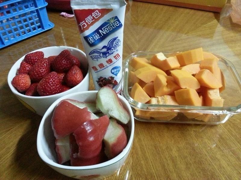 ��ݮˮ��ƴ��~��ݮ�Ͱ�ӥ�����̵�����