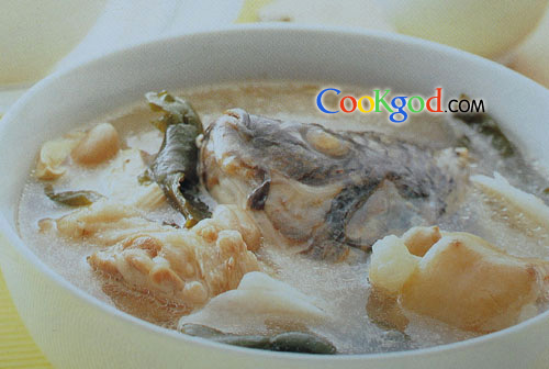 山药海带鲫鱼汤的做法