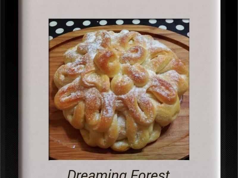 草莓优格花堡的做法