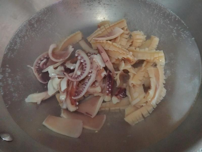 ���ݸ����� մ��������