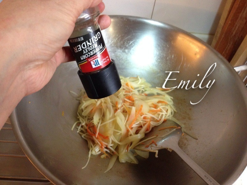 ���ư��Ķ�ѿ�˳���е�����