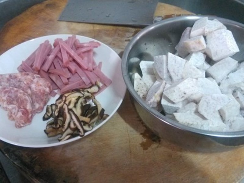 ����ζӣ��Ϻ��ͷ�������