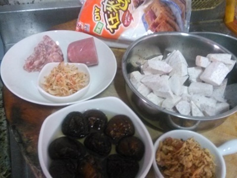 ����ζӣ��Ϻ��ͷ�������