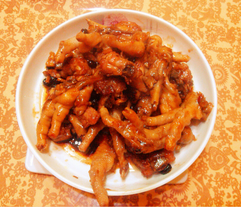 粤式豉汁排骨蒸凤爪的做法