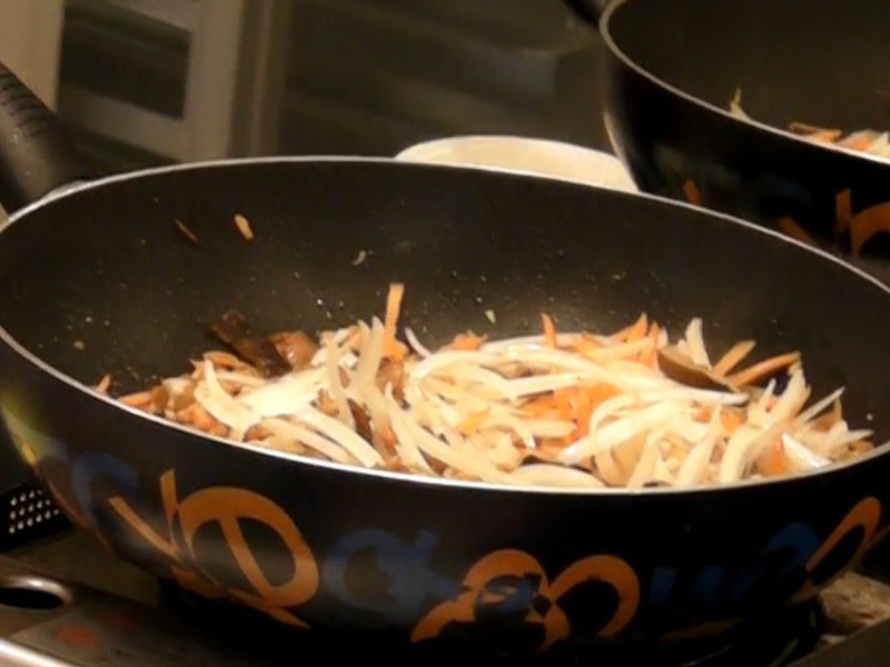 ���峴�׷ۣ����Ͳ��׵׽���ʳ�ף�������