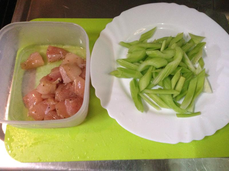 �ں������⳴���۵�����