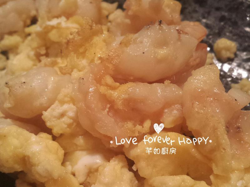 滑蛋炒虾仁的做法