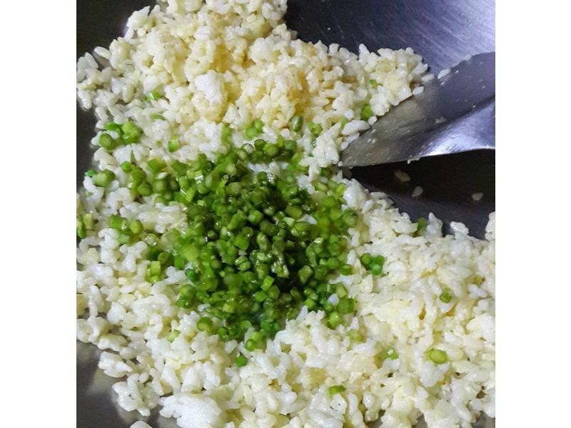 �ݲ�«�񳴷�������