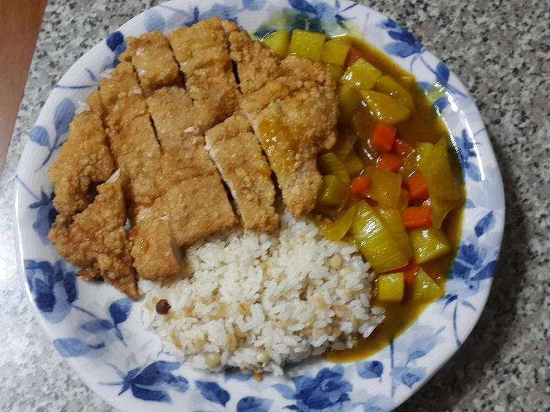 鸡排咖哩饭的做法