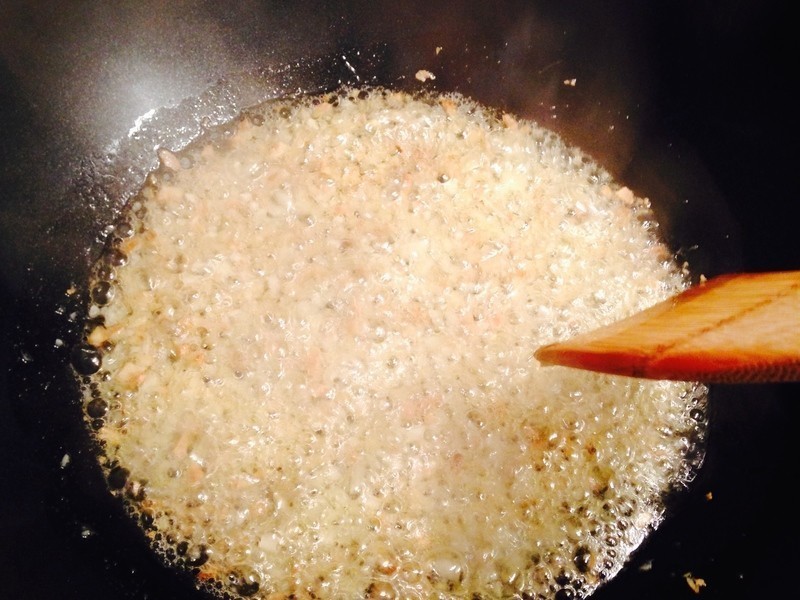 ��ͳ����ζ�ͷ�������