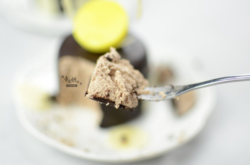 脆皮黑巧克力慕斯的做法