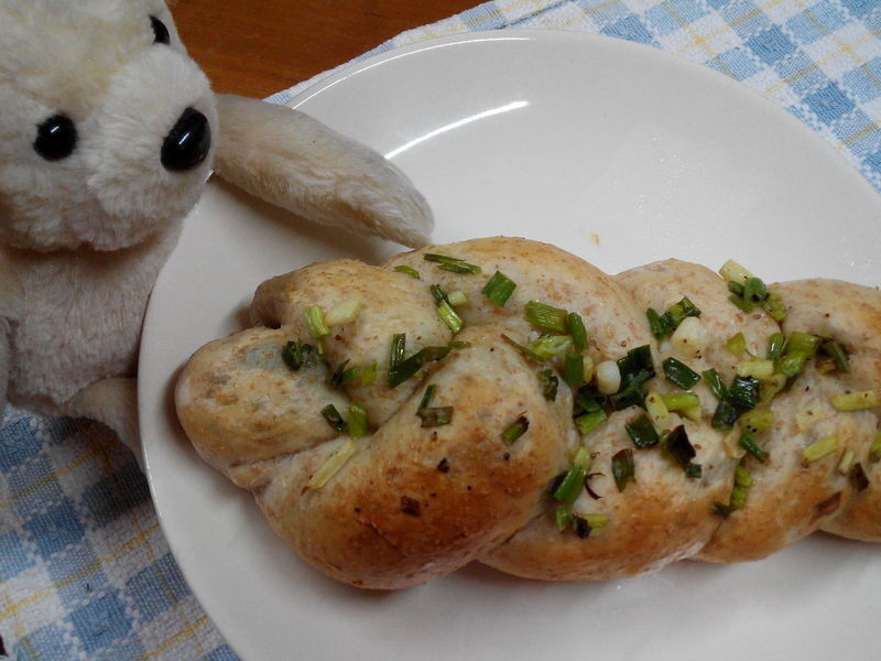 葱花肉松面包【パンの锅(胖锅)制面包机】的做法