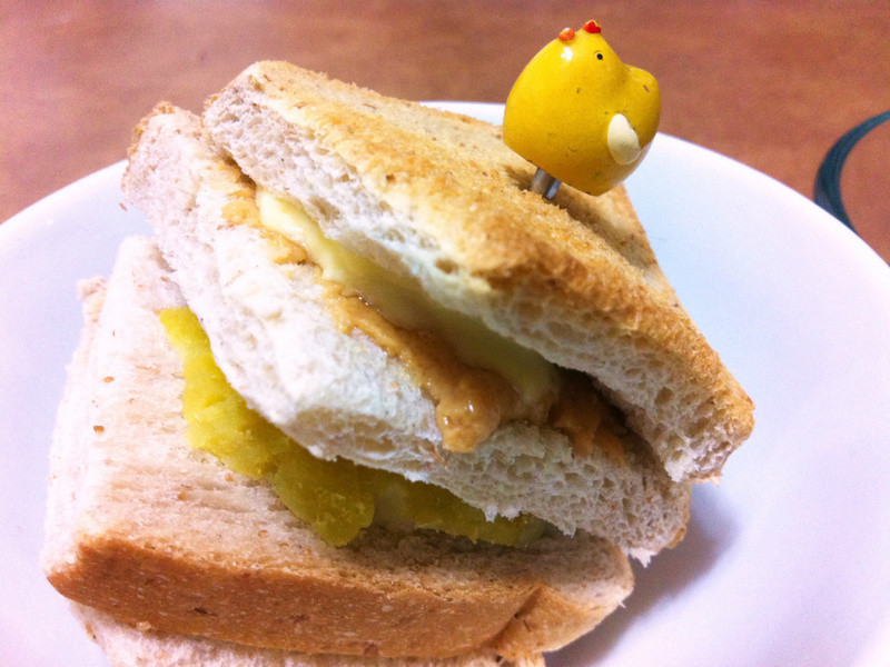 【芝司乐】孤单圣诞夜 简单土司三明治的做法