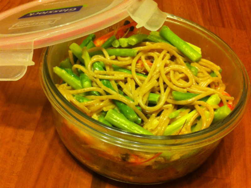 蒜香鲜虾芦笋义大利面的做法