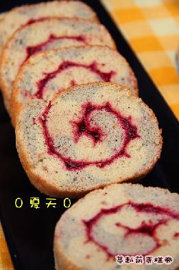 蔓越莓果酱蛋糕卷的做法