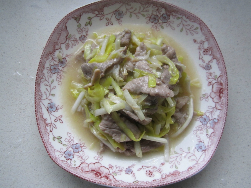 韭黄炒肉的做法