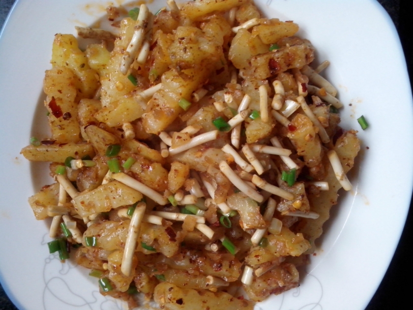 川味狼牙土豆的做法