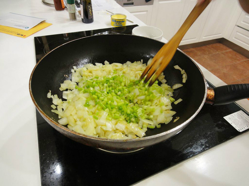 ����ʳ�ף������۽�����������