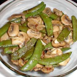 日式烧烤酱油炒甜豌豆角的做法