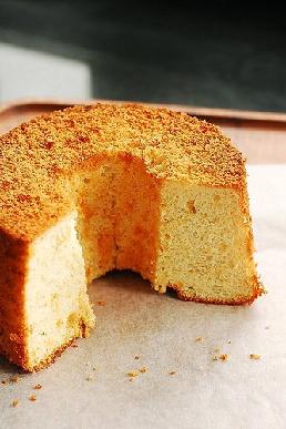 菠萝椰子戚风蛋糕的做法