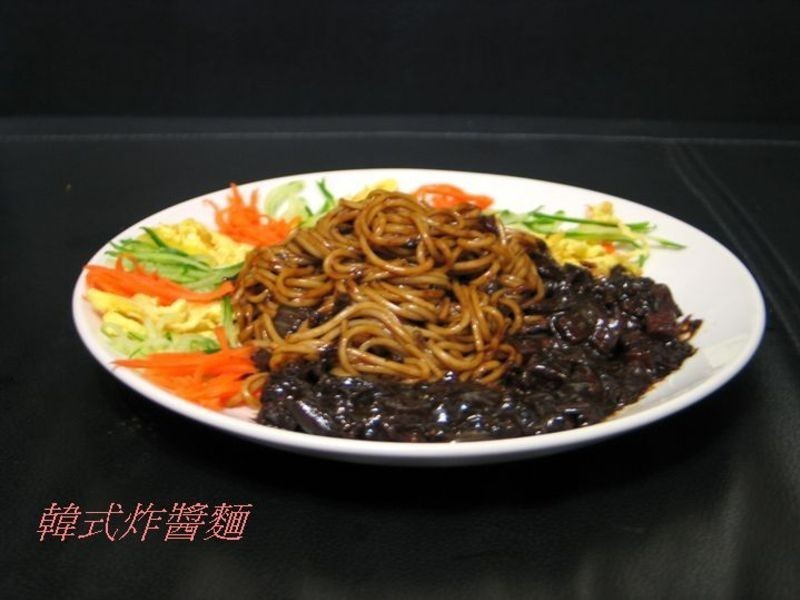 【韩式】韩国炸酱面的做法
