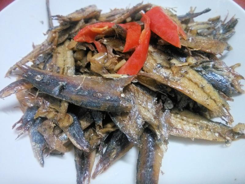 爆炒四破鱼干的做法