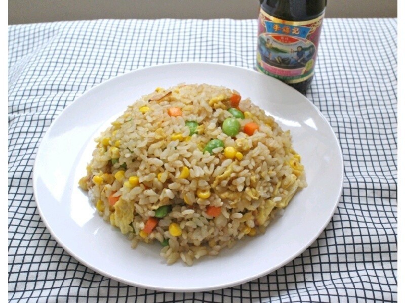蚝油三蔬蛋炒饭的做法