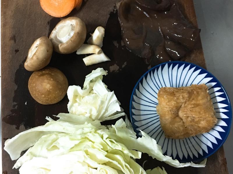 ���Ʒ۳������˵�����