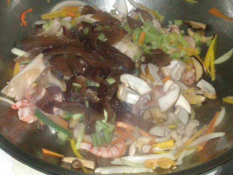 ��ʽ���׷۵�����