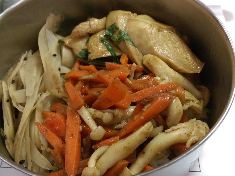 (全素)三杯面肠便当的做法