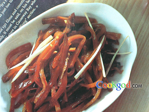 炒肉榨菜丝的做法