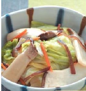 杏鲍菇烩高丽菜的做法