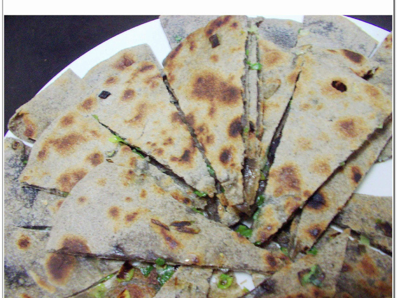 芝麻口味葱油饼的做法