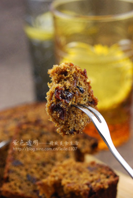 香蕉果干肉桂红糖面包的做法