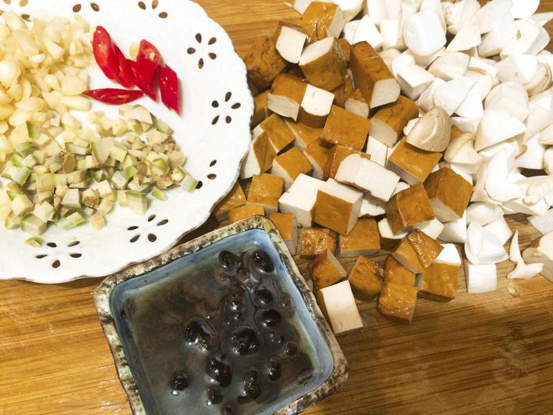 ���ĳ���ʳ������