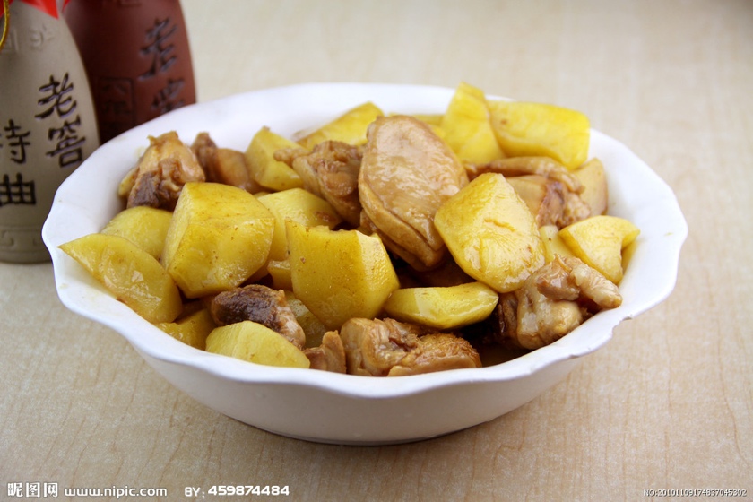 小鸡炖土豆的做法