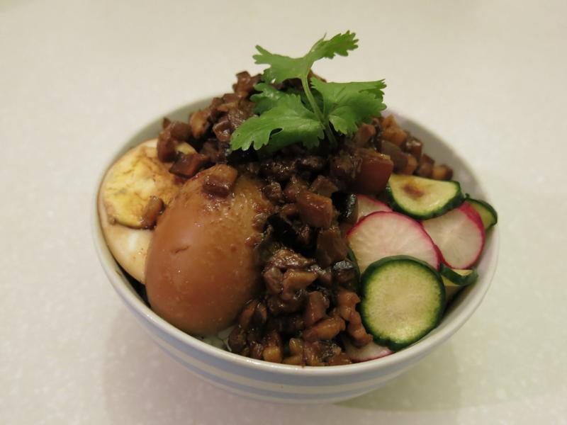 古早味香菇卤肉饭的做法