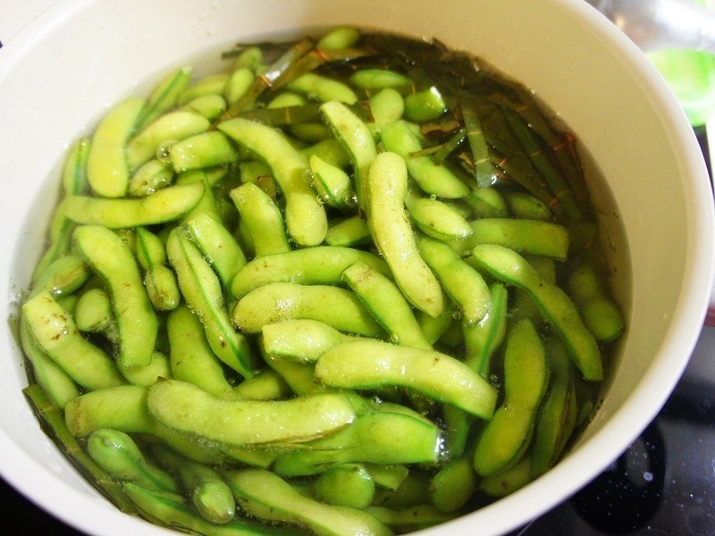 ����ë���Ե�����