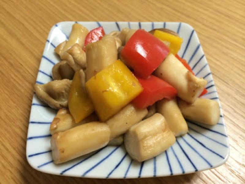 彩椒炒菇菇 ????????的做法