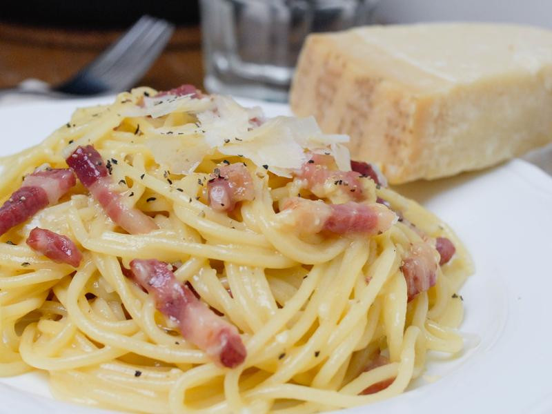 正宗卡邦尼意大利面的做法