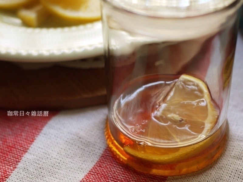 �����������ʵ�����