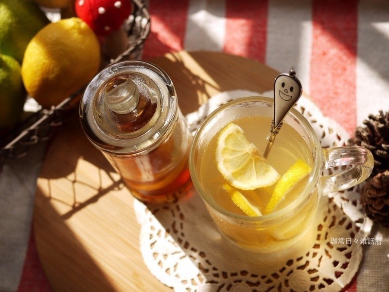 �����������ʵ�����