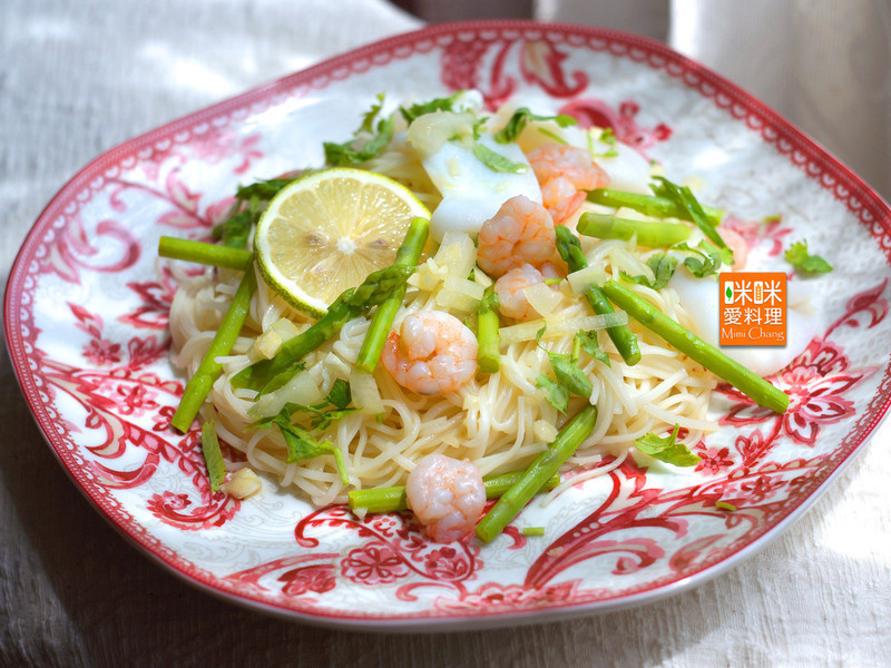 Mimi?海鲜柠檬凉面的做法