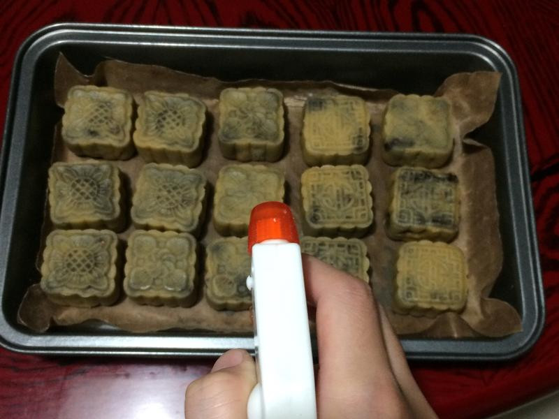 ����ڹ�ʽ�±�������