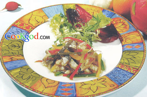 林鱼色拉的做法