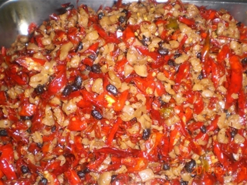 辣油外加炒豆豉辣椒的做法